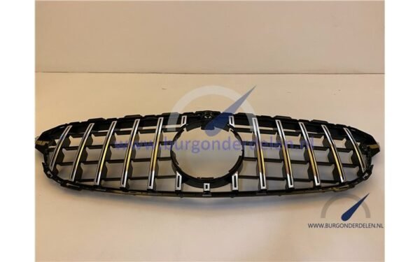 C-klasse W205 14-18 GT Grill zwart met zilver met camera gat