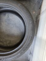 Zomer banden Continental 215/50/18 gebruikt - Afbeelding 2