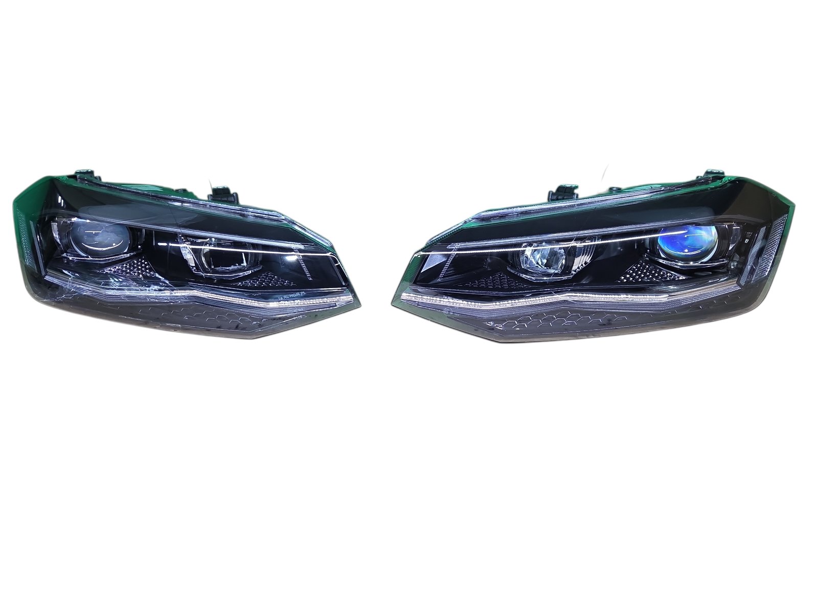 Led koplampen set Polo 2G 2017-2021 (5) Koplampen LED dynamisch R-line ombouw met showstart geschikt voor Polo 2G 2017-2021 - Image 1