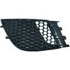 Ibiza from 3/2006 Right fog light cover closed