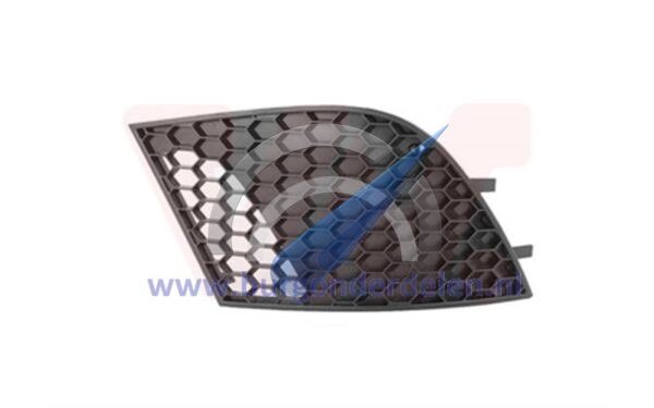 Ibiza from 3/2006 Left fog light cover closed