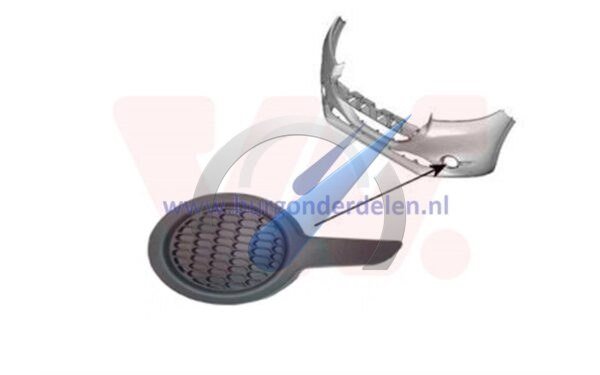 P208 Fog light cover left closed