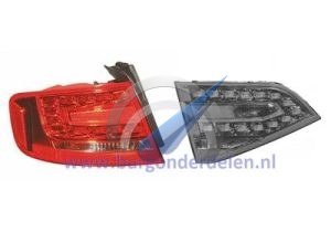 A4 Limousine Rücklichtglas außen links LED