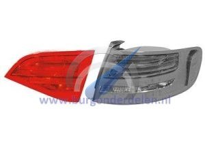 Luz trasera derecha interior AL del Audi A4 familiar