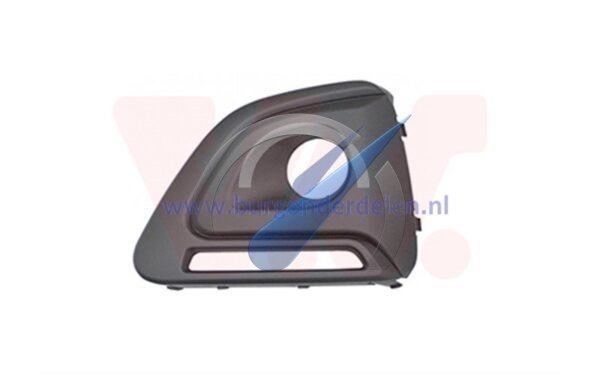 P108 Fog lamp cover left open not for chrome trim